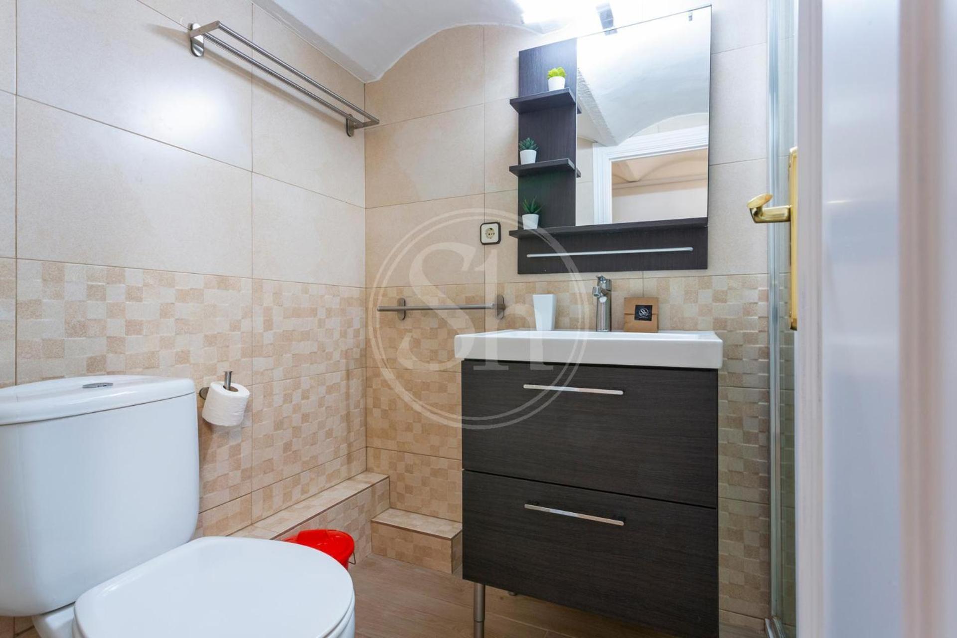 Practico Apartamento Cerca De Estacion De Sants Barcelona Kültér fotó